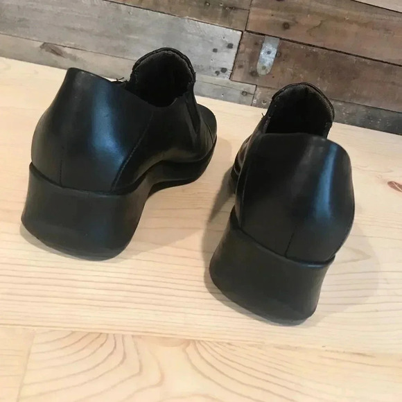 Aquatalia by Marvin K Italian Leather Wedged Flats - Picture 3 of 6